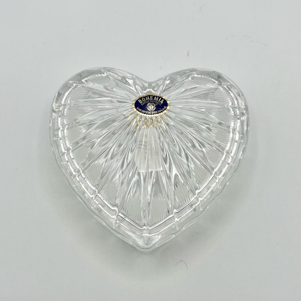 Vintage Bohemia Cut Crystal Heart Trinket Box Vanity Leaded Czech Republic